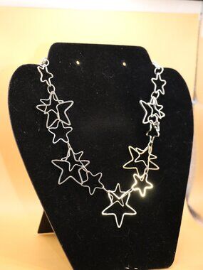 16" Choker Silver Tone Stars Necklace with 3" Extender